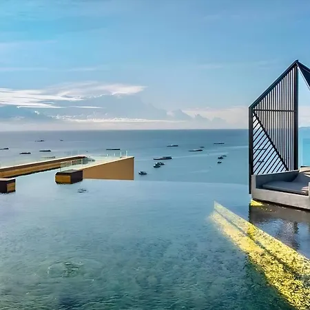 Condo In Downtown And Best Rooftop Pool In Pattaya Exterior photo